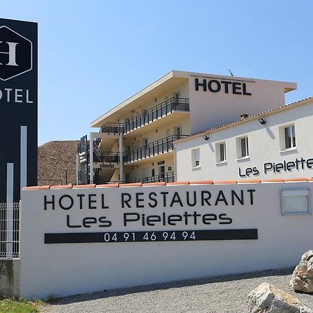 Hotel Restaurant Les Pielettes Le Rove Екстериор снимка